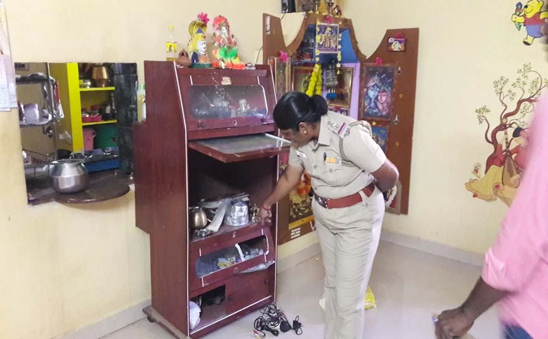 cuddalore district police station near by area thiefs police investigation 